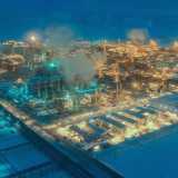 Il processo che porta alla liquefazione non � altro che l�equivalente di una distillazione (nella foto il vapore acqueo che si forma da questo processo)